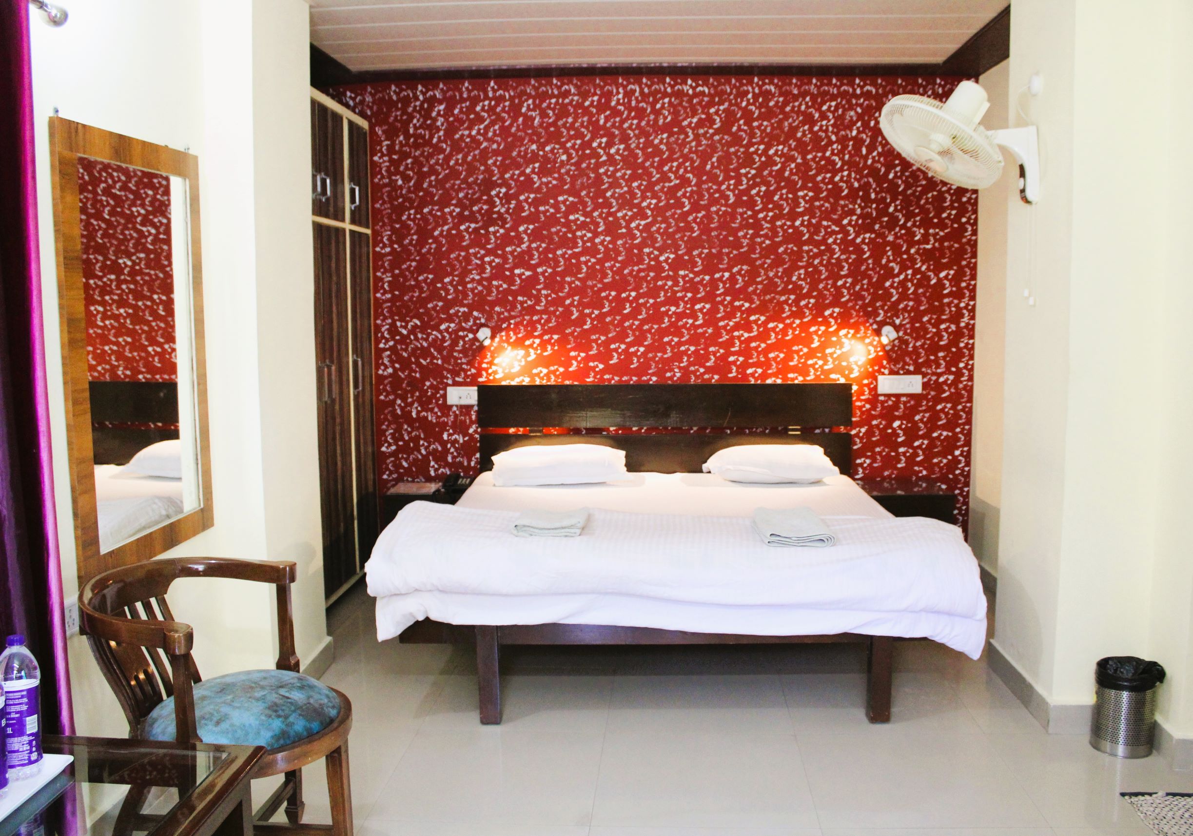 R 5.1 Heritage rooms (located in the ground floor inside the bungalow)